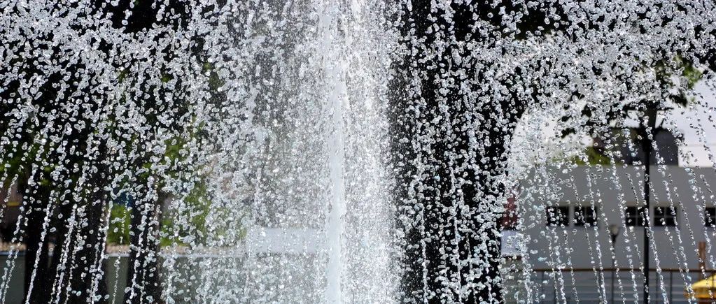 STAR CCM+案例｜喷泉-析模界