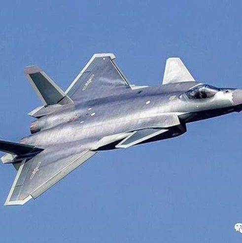 国庆阅兵空中梯队飞机-析模界